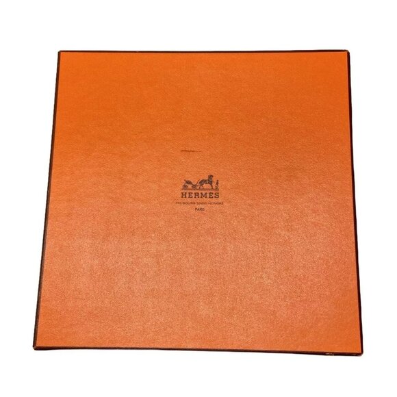 Auth HERMES Carre 90 - Orange Light Blue Multi Scarf - Picture 2 of 7